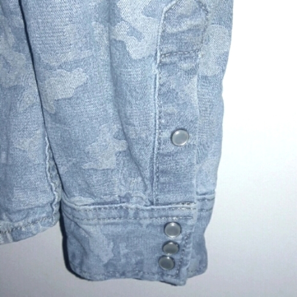 CULT OF INDIVIDUALITY Clint Western Denim Shirt - Picture 7 of 8